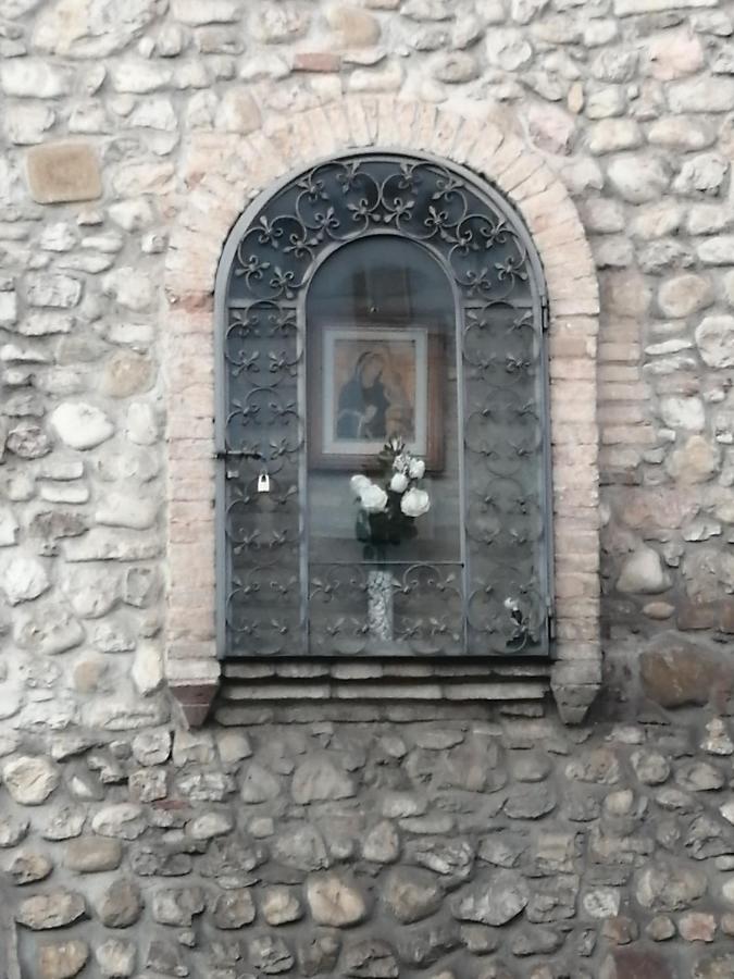 Sulle Orme Di Francesco Appartamento Blu Bastia Umbra Zewnętrze zdjęcie