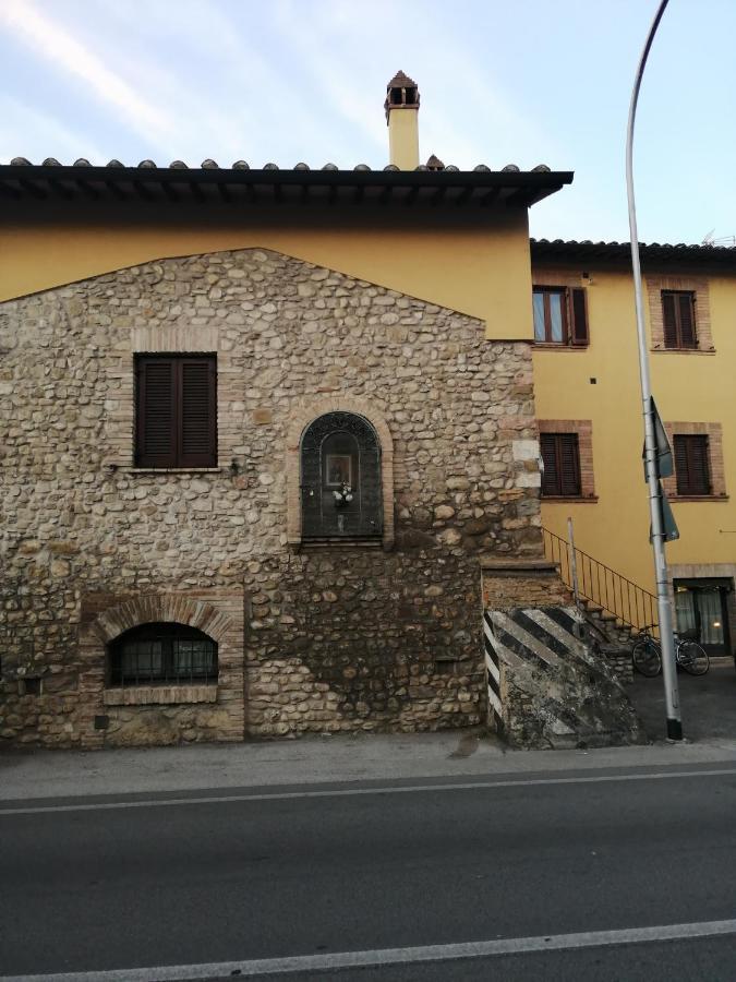 Sulle Orme Di Francesco Appartamento Blu Bastia Umbra Zewnętrze zdjęcie